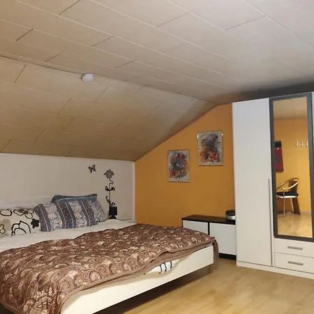 Gaesthaus An Der Mosel Wellen